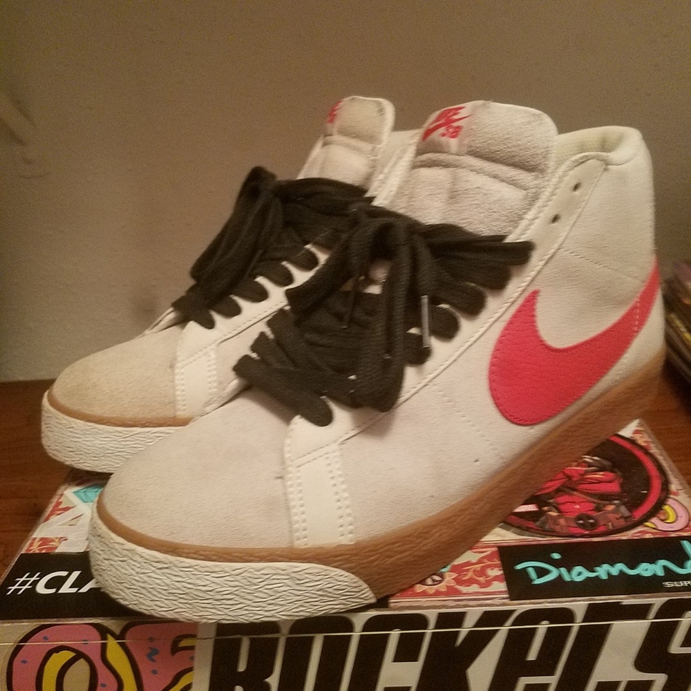 Nike SB - Picture 3 of 4